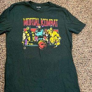 Used Old Navy graphic Tee Mortal Kombat